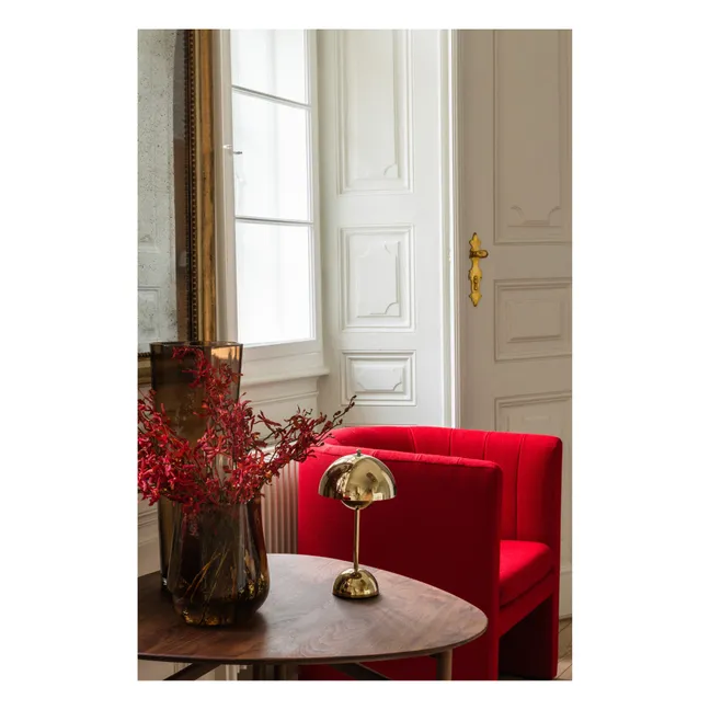 Lampada da tavolo portatile Flowerpot VP9, Verner Panton | Ottone