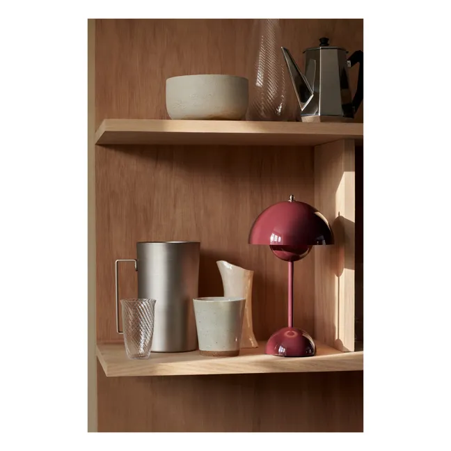 Lámpara de sobremesa Flowerpot VP9, Verner Panton | Ciruela