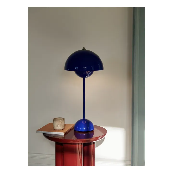 Lampe à poser Flowerpot VP3, Verner Panton, 1969 | Bleu- Image produit n°2