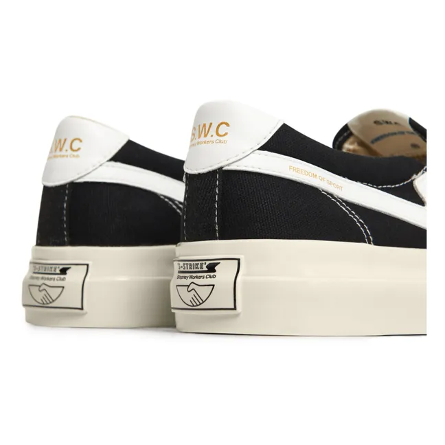 Lister S-Strike Slip-Ons | Black