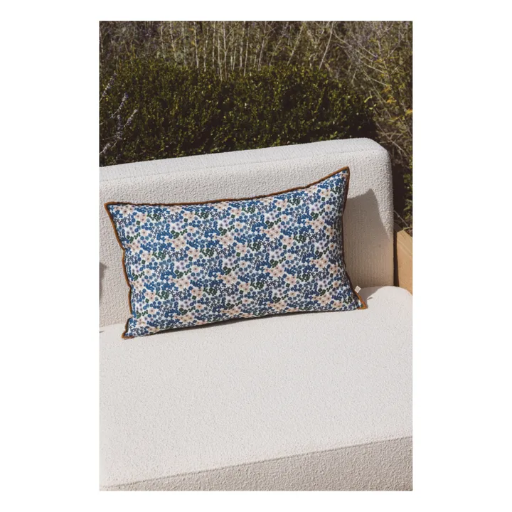 Cuscino, modello: Caracas, in lino lavato, modello: Flower | Blu acqua- Immagine del prodotto n°1