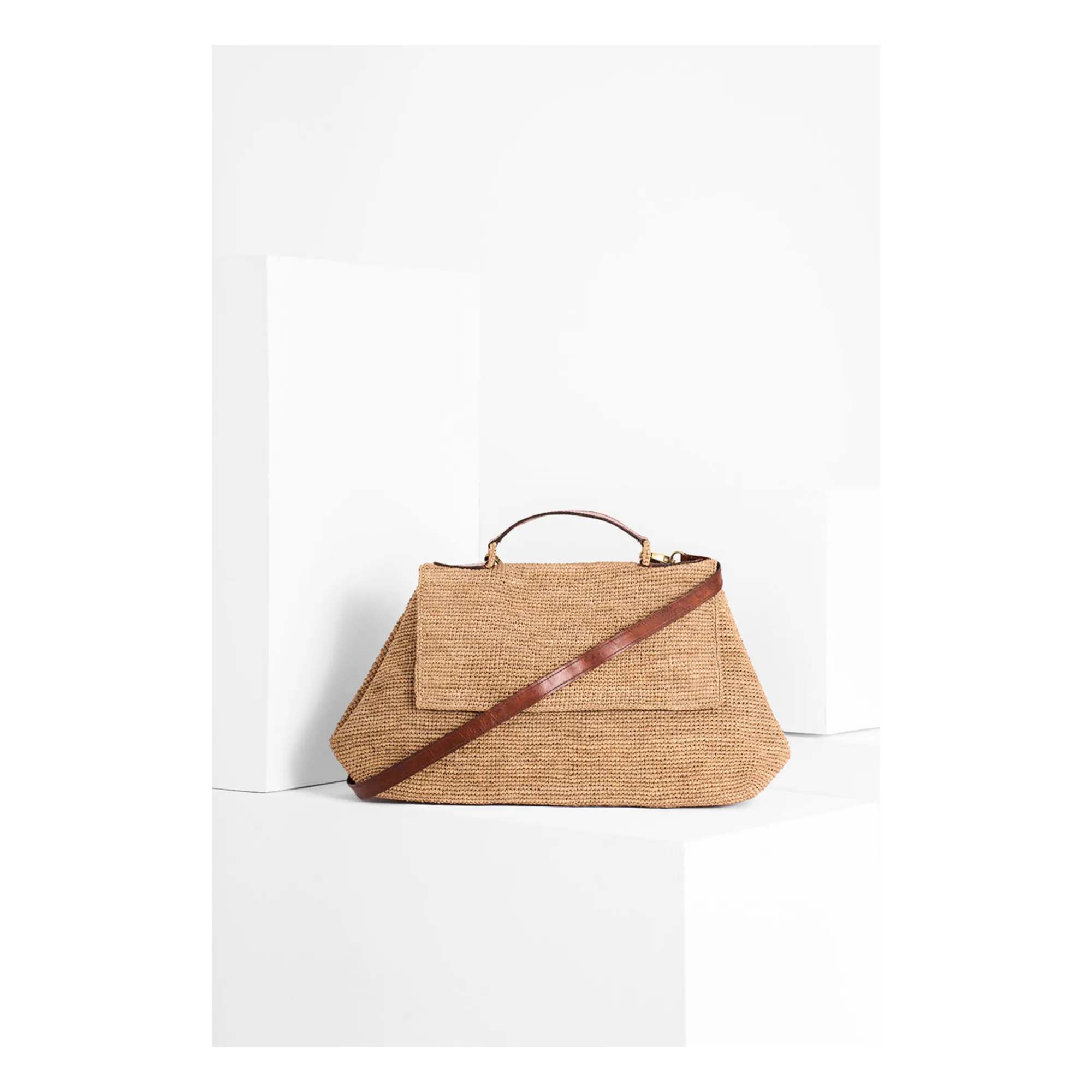 トートバッグ IBELIV SS25 LAHADY BAG (LAHADY DARK) IBELIV Lahady Raffia Tote Bag | Black | FARFETCH
