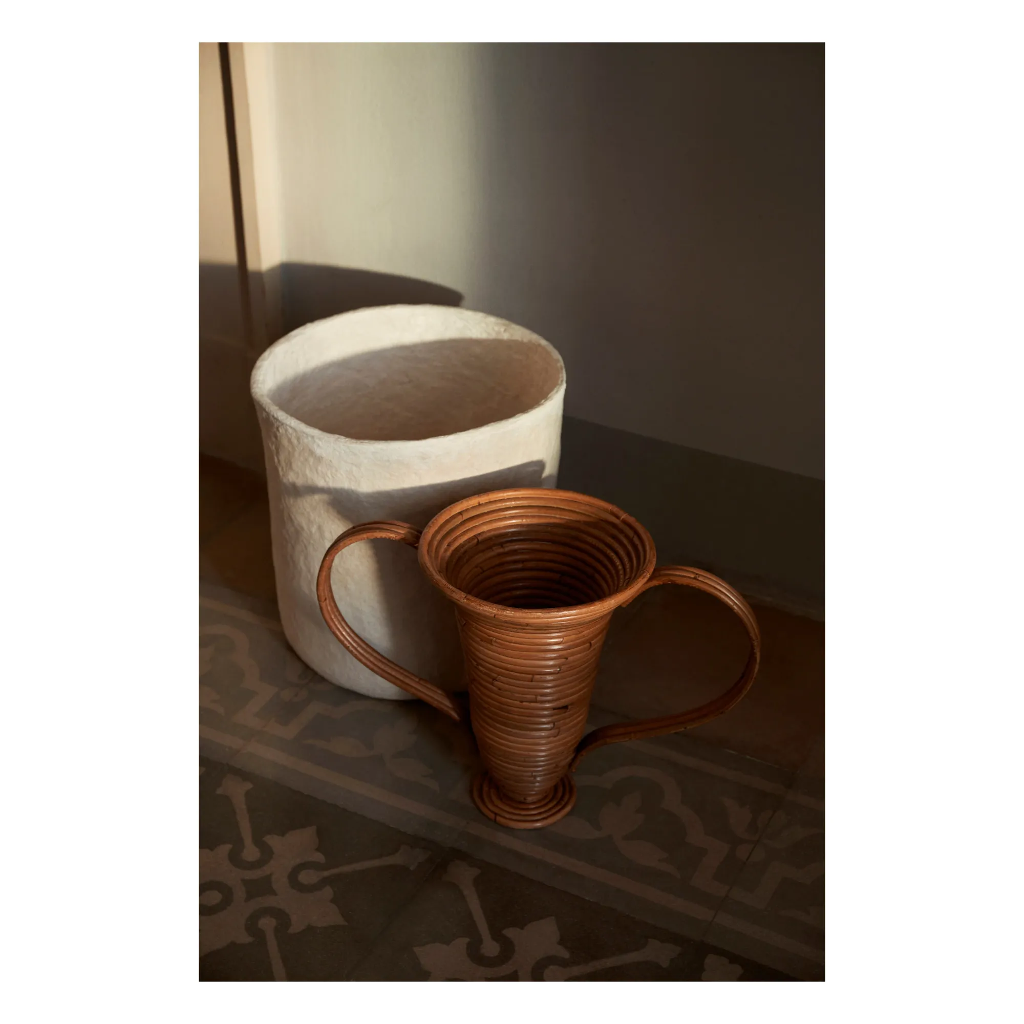 Rattan Amphora Vase- Product image n°1