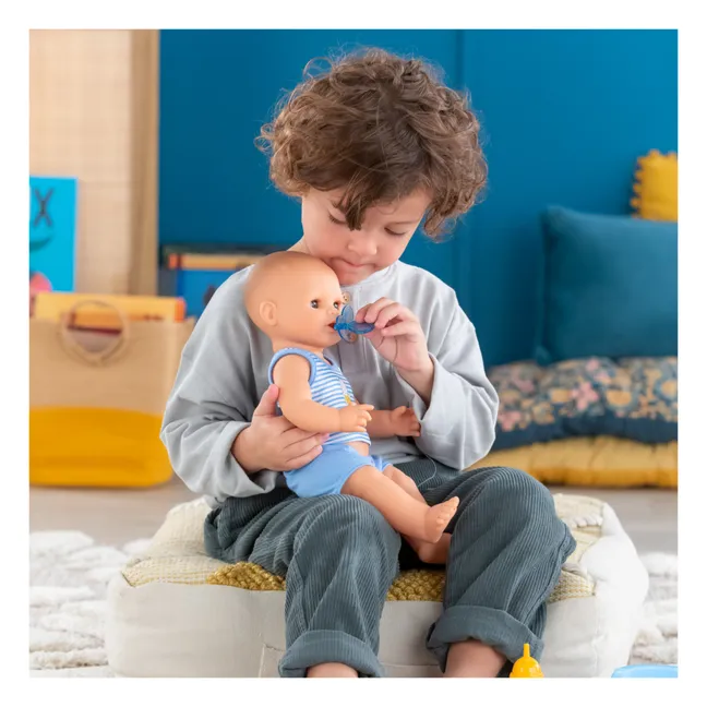 Muñeco Paul hace pipí