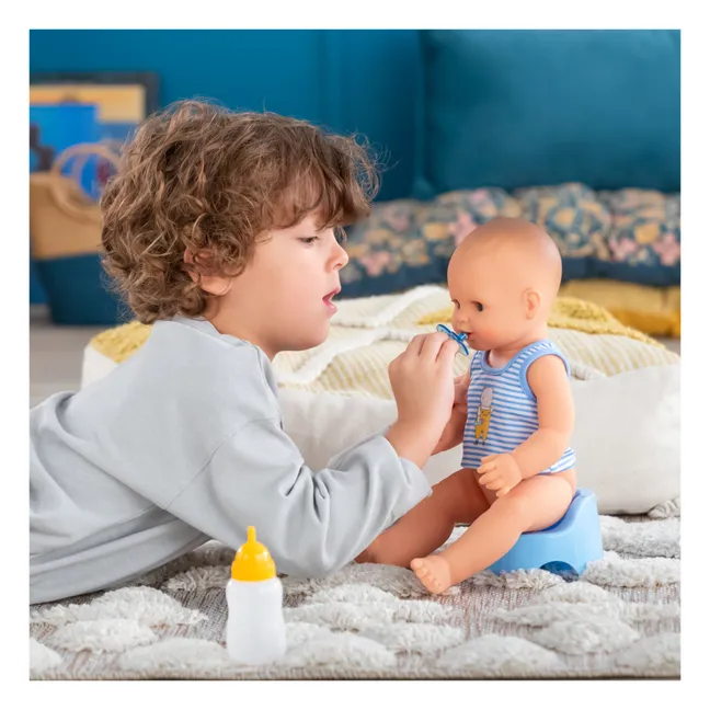 Muñeco Paul hace pipí