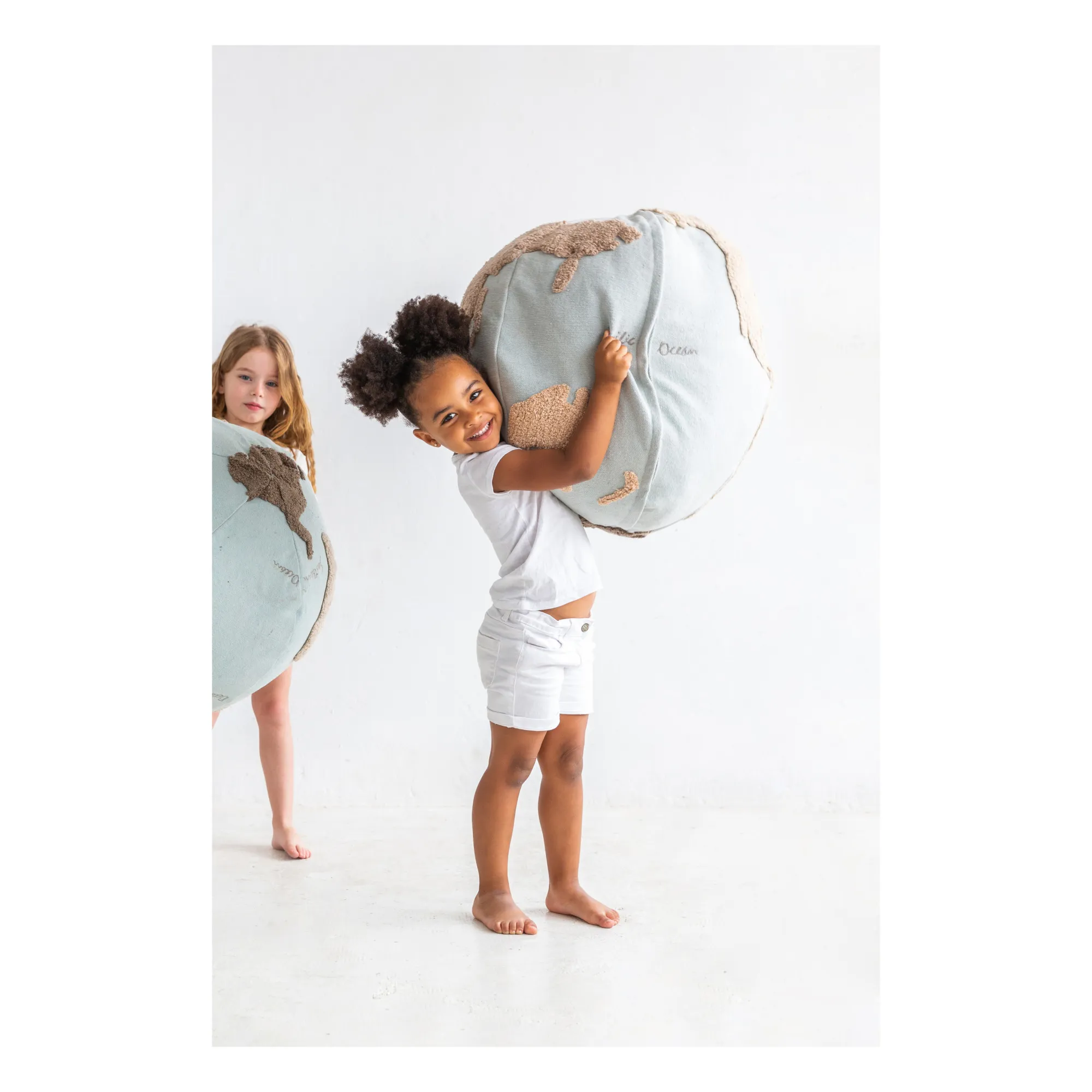 Pouf World Map | Light blue- Product image n°2