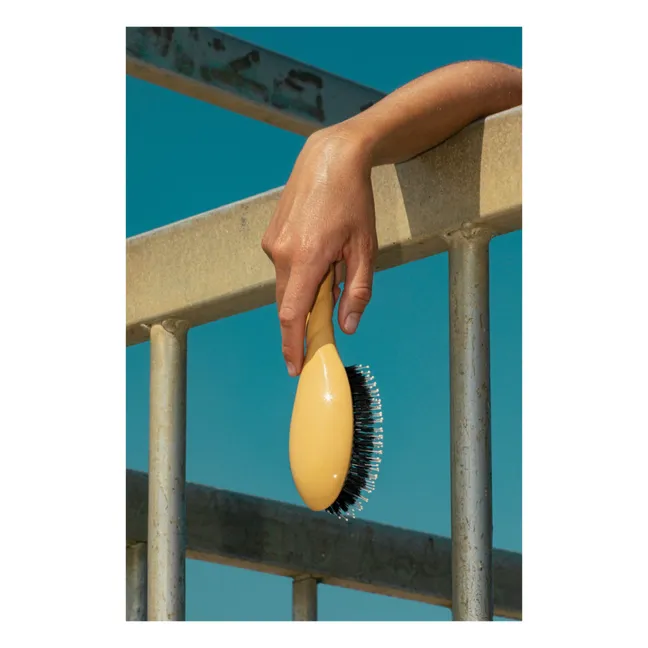The Essential Soft N°03 Hairbrush - Sensitive Scalp | Yellow
