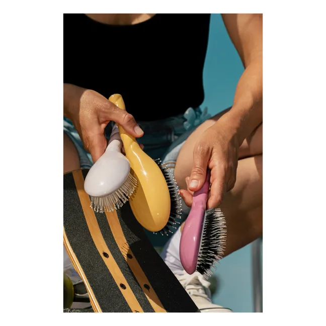 The Essential Soft N°03 Hairbrush - Sensitive Scalp | Yellow