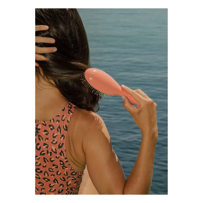 The Miracle N°4 Hairbrush - Detangling & Massaging | Coral