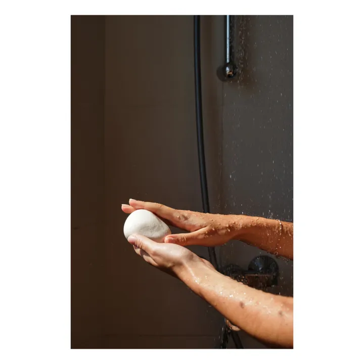 Body & Hair Solid Soap - Sweet Almond & Jasmine- Product image n°1