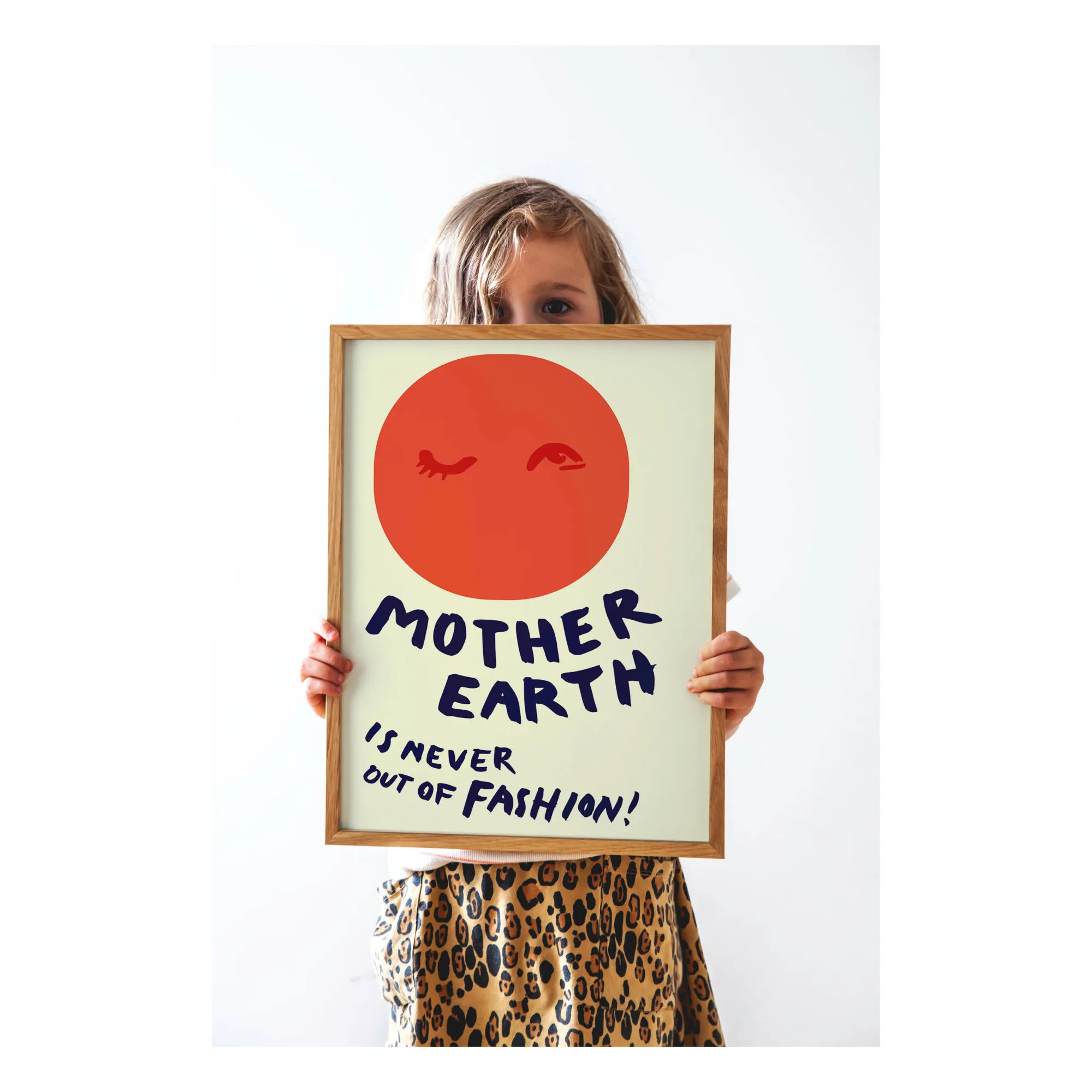 Mado - Affiche Mother Earth (Mado) - Image 1