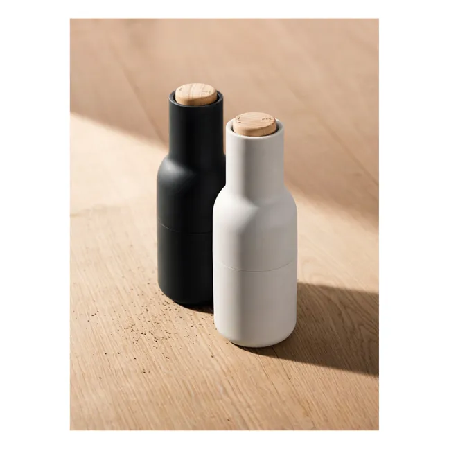 Grinder salt and pepper shakers | Black
