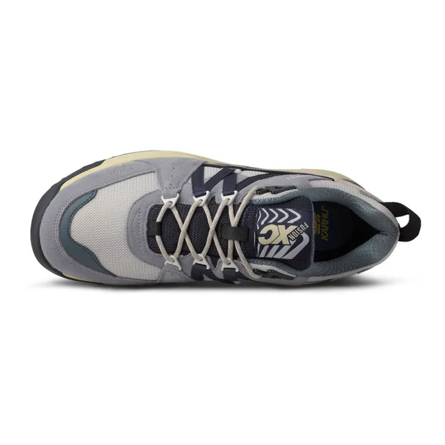 Fusion XC Sneakers | Grau