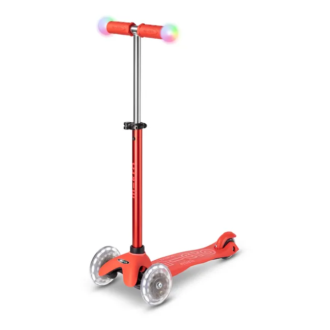 Revolution Deluxe Magic LED 3-in-1 Mini Scooter | Red