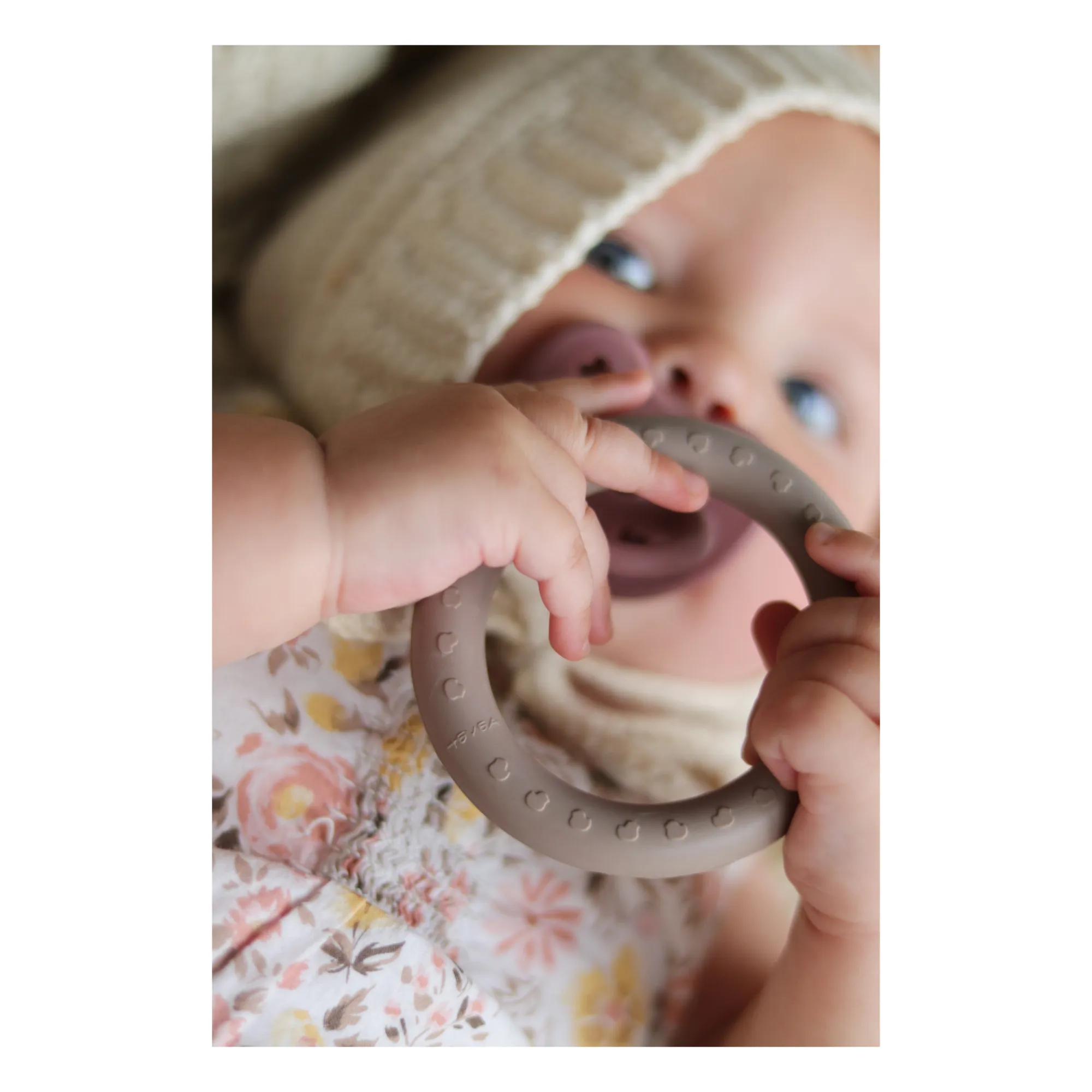 Hevea - Coffret apaisant - Set de 2 jouets de dentition (Hevea) - Image 1