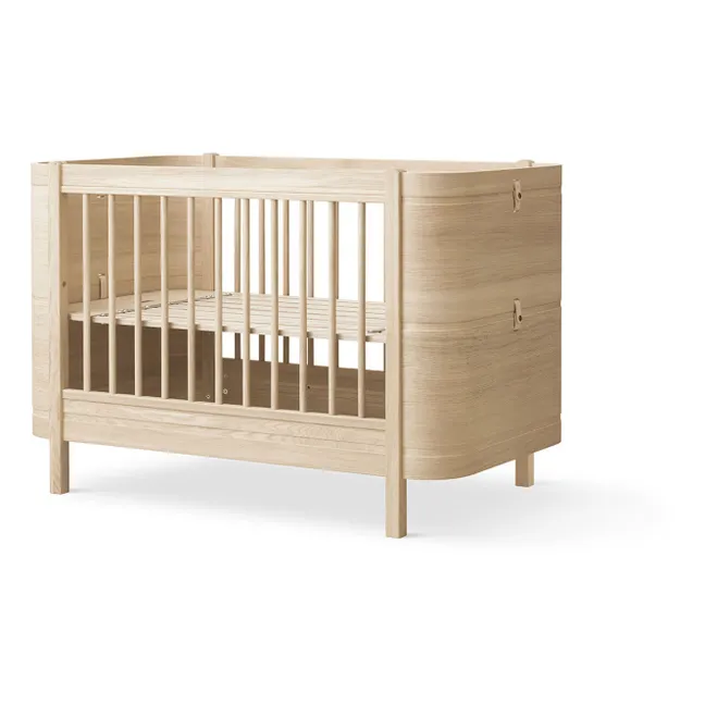 Wood Mini+ Crib without Junior Kit | Oak