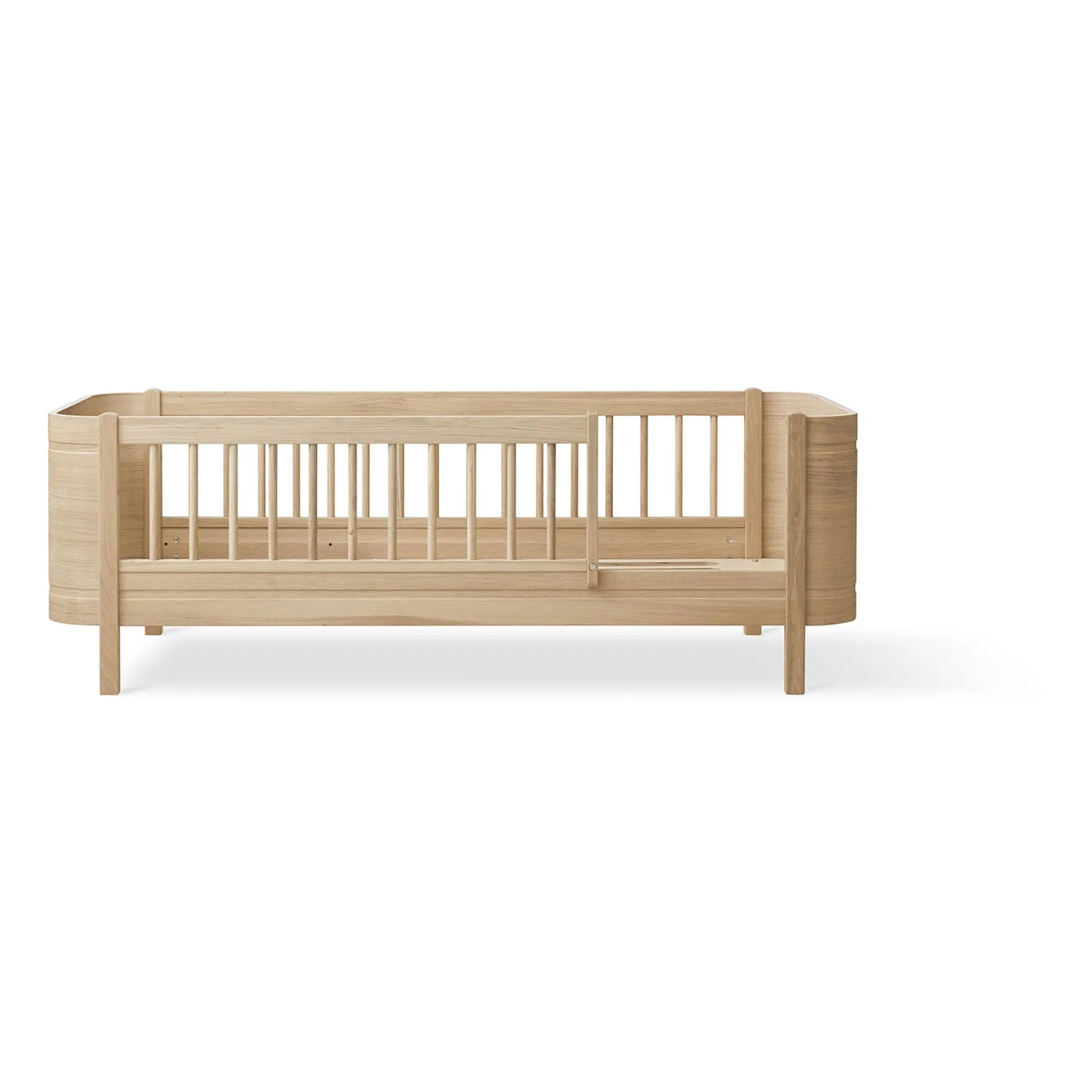 Oliver Furniture Oak Wood Mini+ Junior Bed