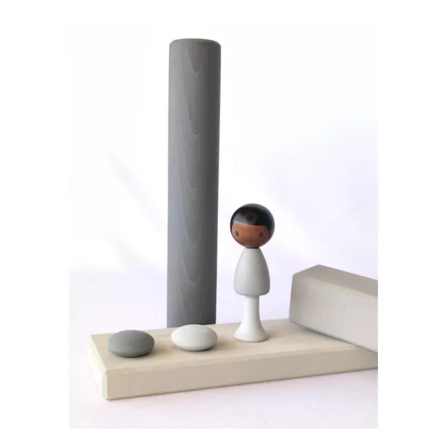 S&amp;J wooden figures