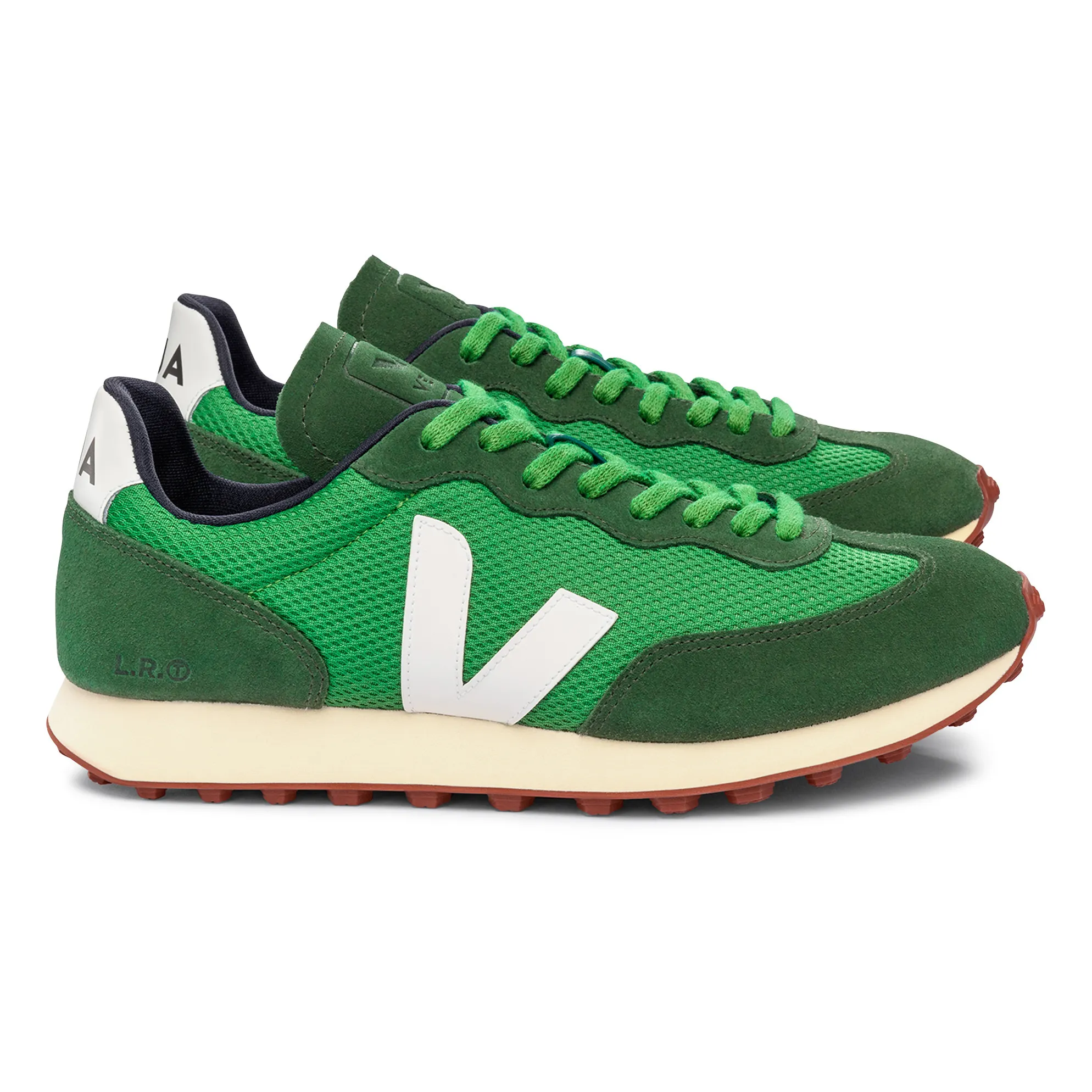 Veja Emerald Green Alveomesh Rio Branco Trainers