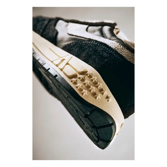 Reelwind Nylon Sneakers | Black