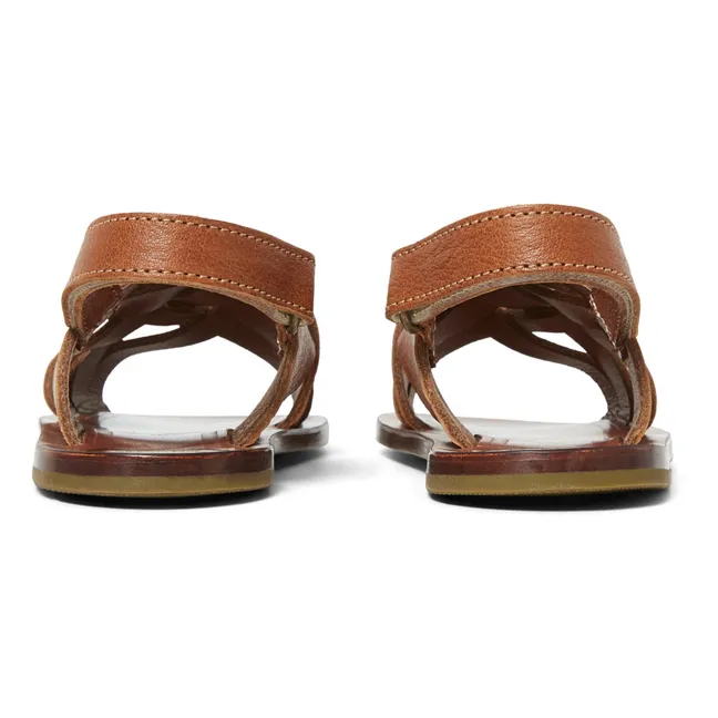 Cross-over sandals | Brown