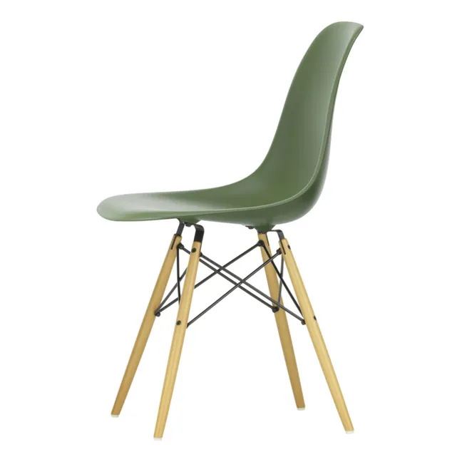 Chaise DSW plastic - piètement érable  - Charles & Ray Eames | Forêt