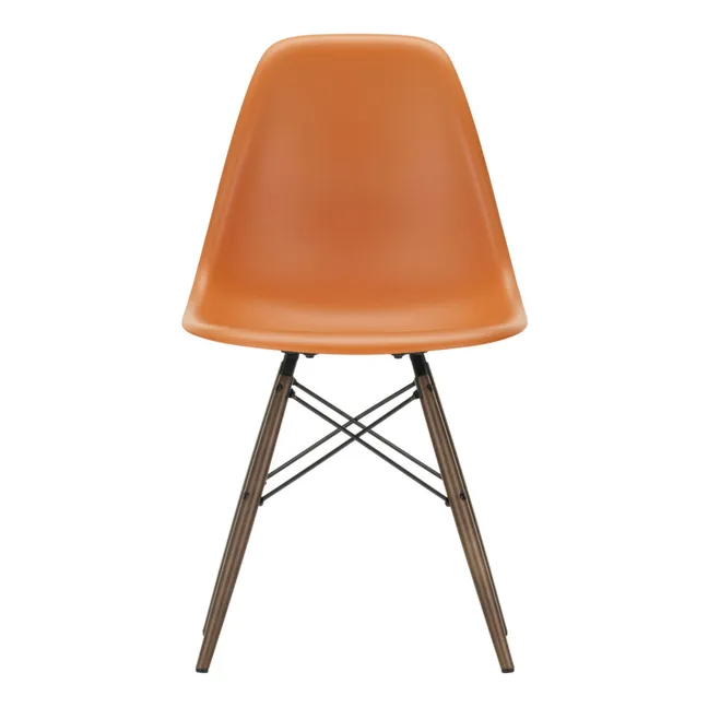Stuhl DSW plastic - Gestell Ahorn - Charles &amp; Ray Eames | Orange Rouille