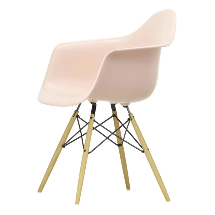 Silla DAW - base de arce - Charles &amp; Ray Eames | Rosa pálido- Imagen del producto n°1