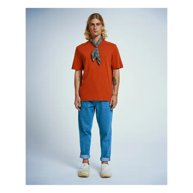 Camiseta de algodón orgánico Rodger H | Ladrillo