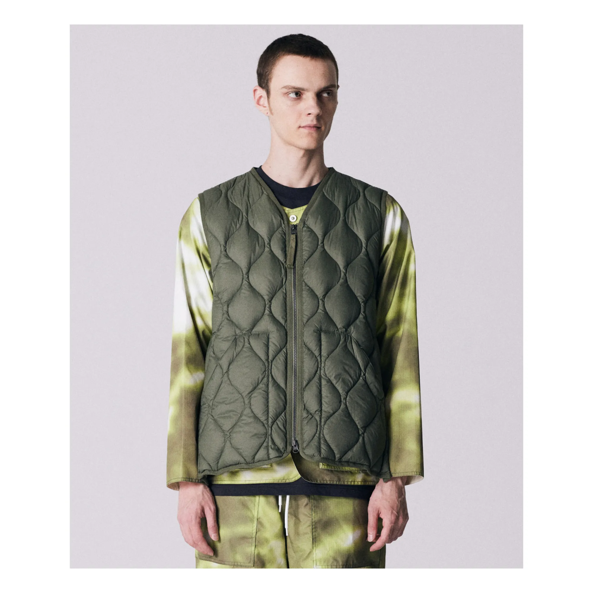 Taion Unisex Olive Green Military Nylon Sleeveless Zip Jacket