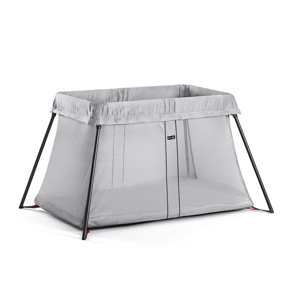 BabyBjörn - Lit Parapluie Light - Argent (BabyBjörn) - Couverture