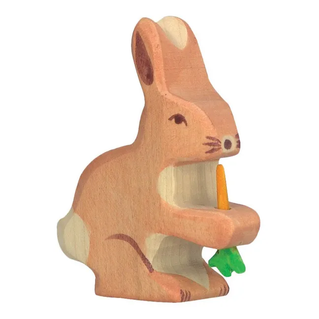 Figurín de madera conejo con zanahoria