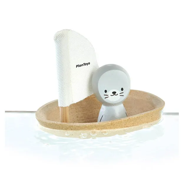 Barco Foca flotante en el agua