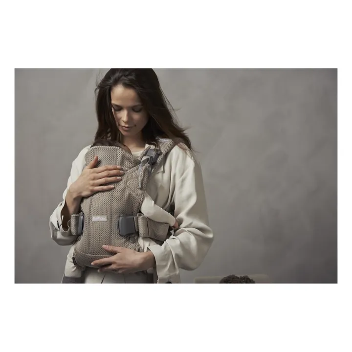 Porte-bébé One Air en mesh | Grège- Image produit n°1