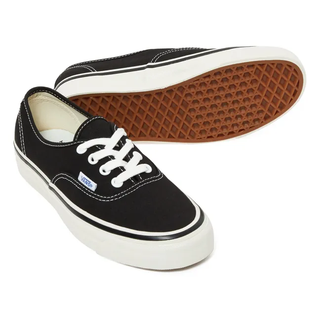 Scarpe Authentic 44 Dx - Collezione Donna -   | Nero