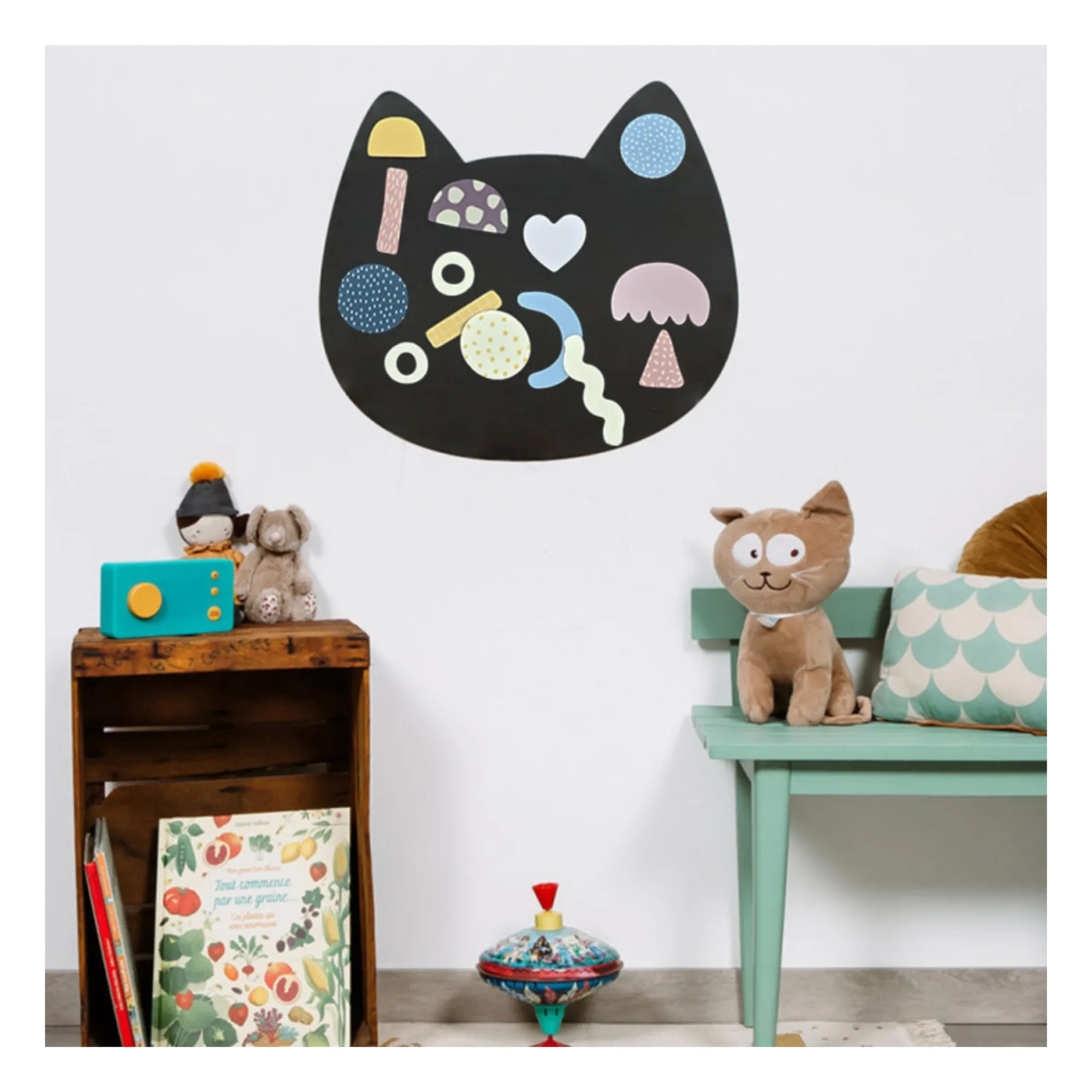 Tableau magnétique Chat et son jeu de 21 formes géométriques- Image produit n°1