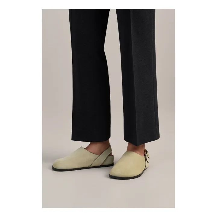 Zuecos Louis | Crema- Imagen del producto n°1