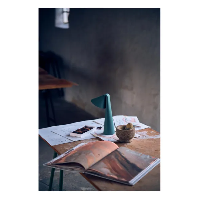 Lámpara de mesa «Ami», de Thomas Albertsen | Salvia