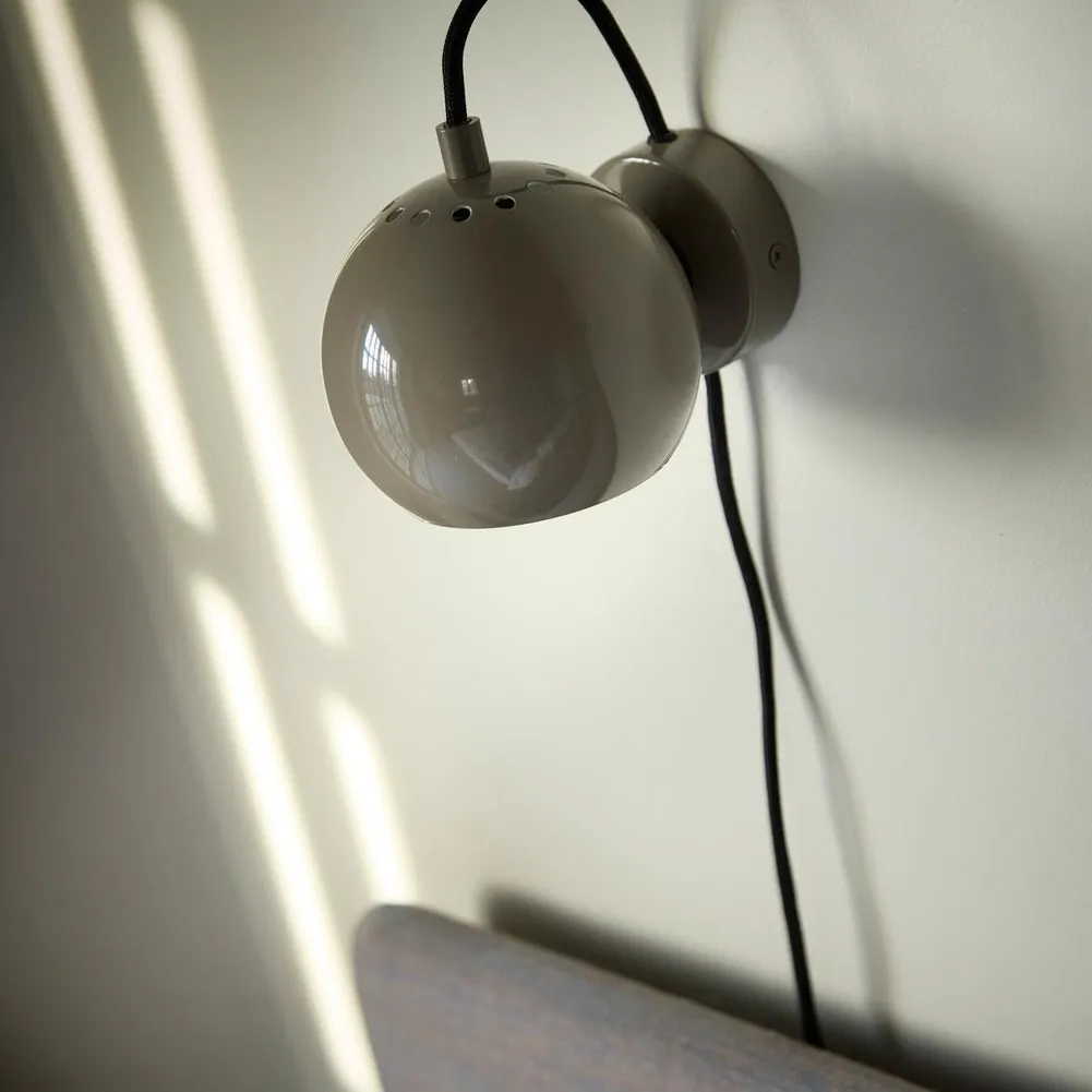 Applique Ball, Benny Frandsen | Gris clair- Image produit n°5