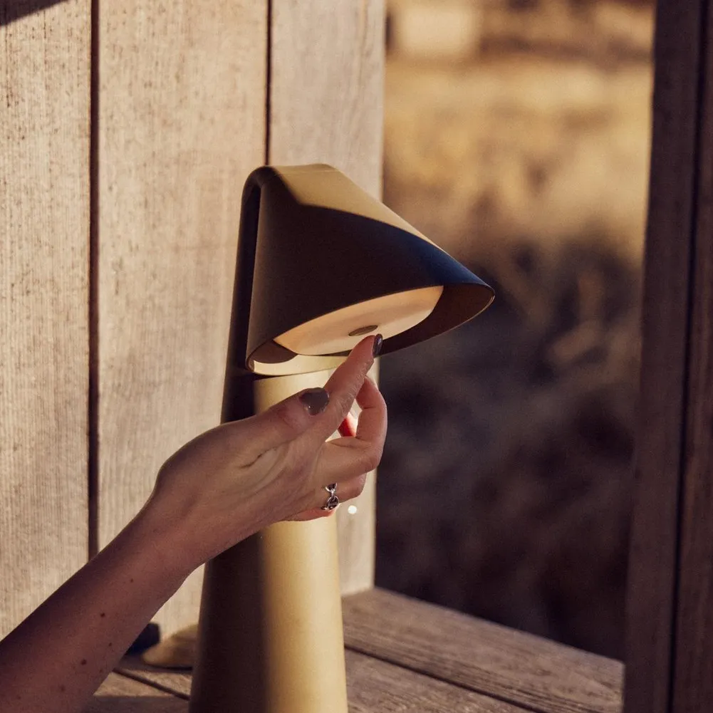 Lampe à poser Ami, Thomas Albertsen | Olive- Image produit n°4