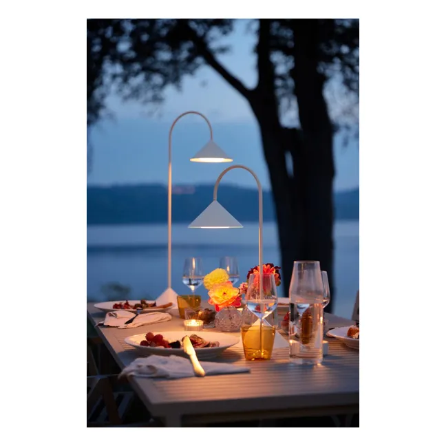 Tischlampe „Grasp“, Thomas Albertsen | Weiß