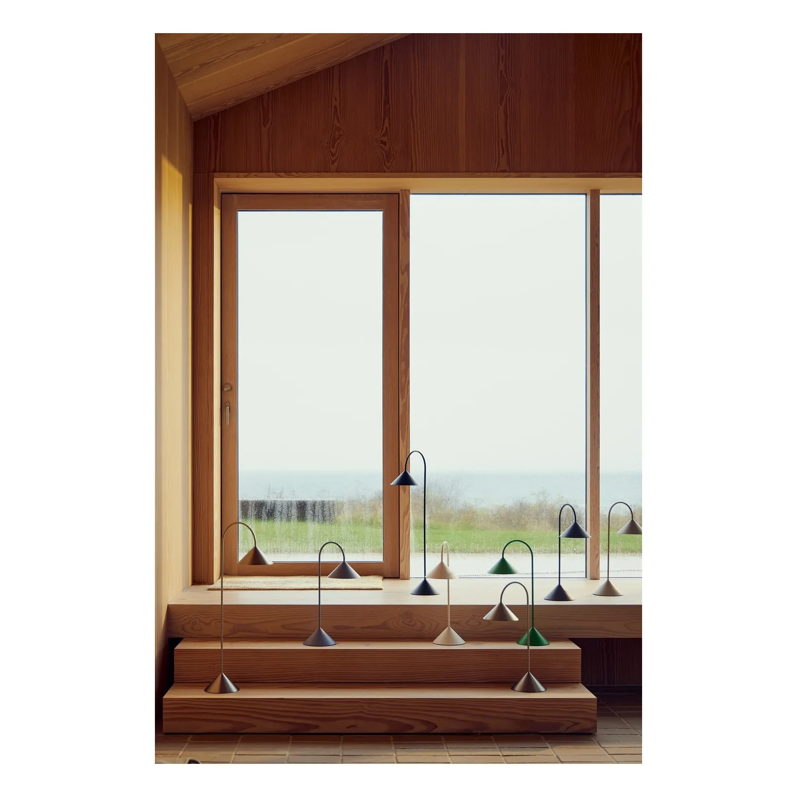 Lampe à poser Grasp, Thomas Albertsen | Acier- Image produit n°3