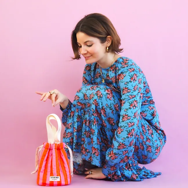 Pochon Hydration x Esther Jolivet | Rouge