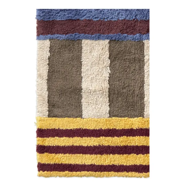 Color On carpet | Blue