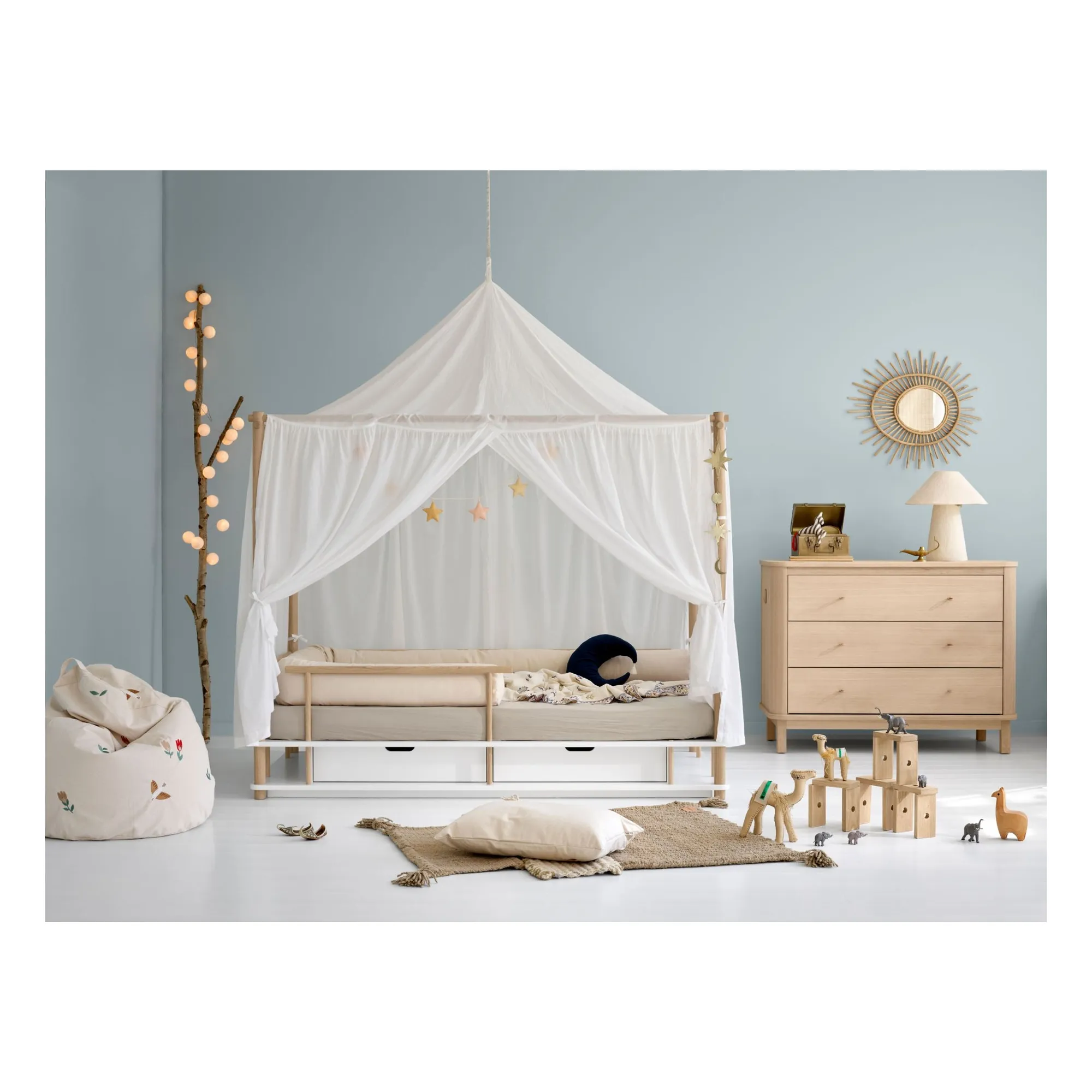 Oliver Furniture White Camp Sahara Bedspread