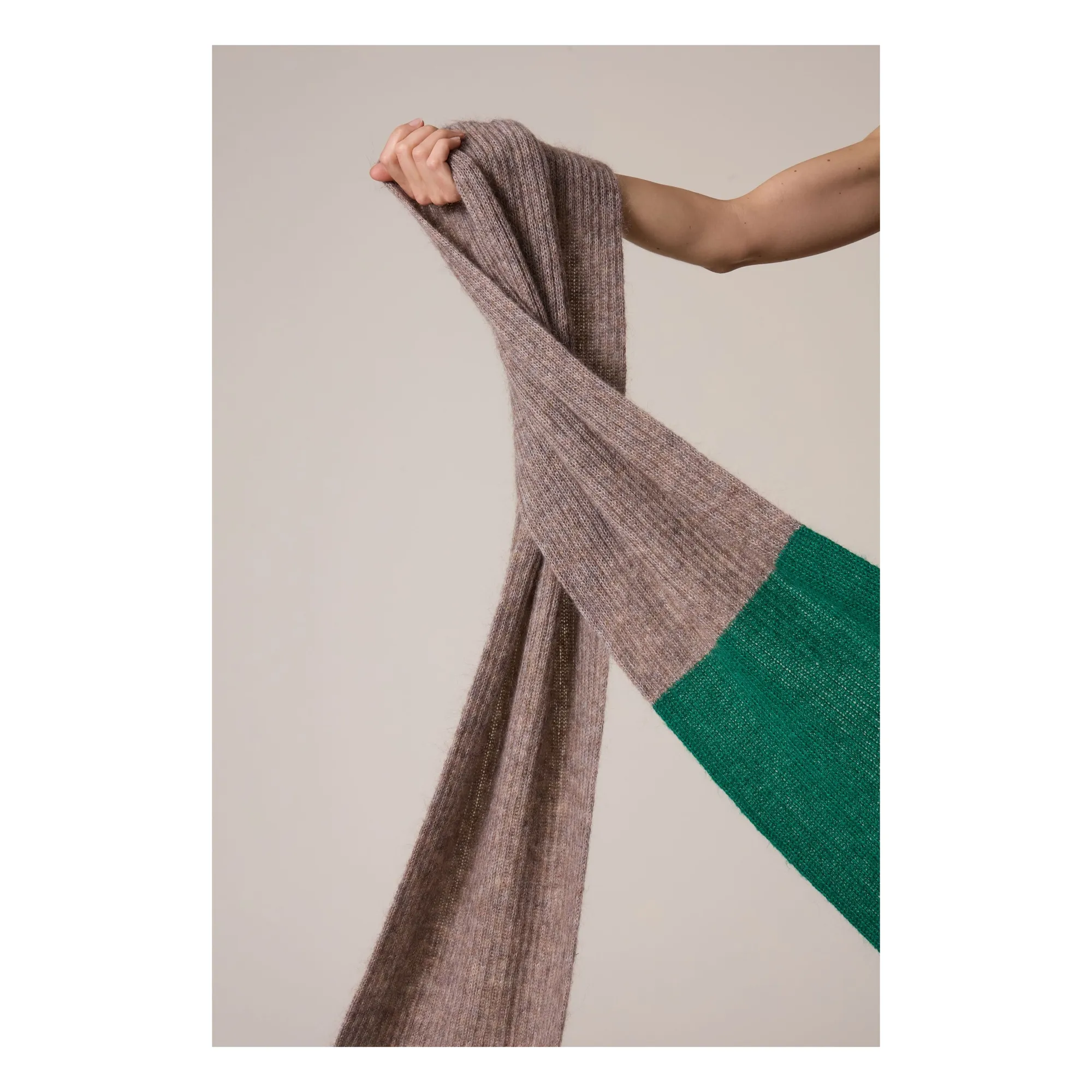 Leon & Harper Green Nahuel Super Kid Mohair Scarf