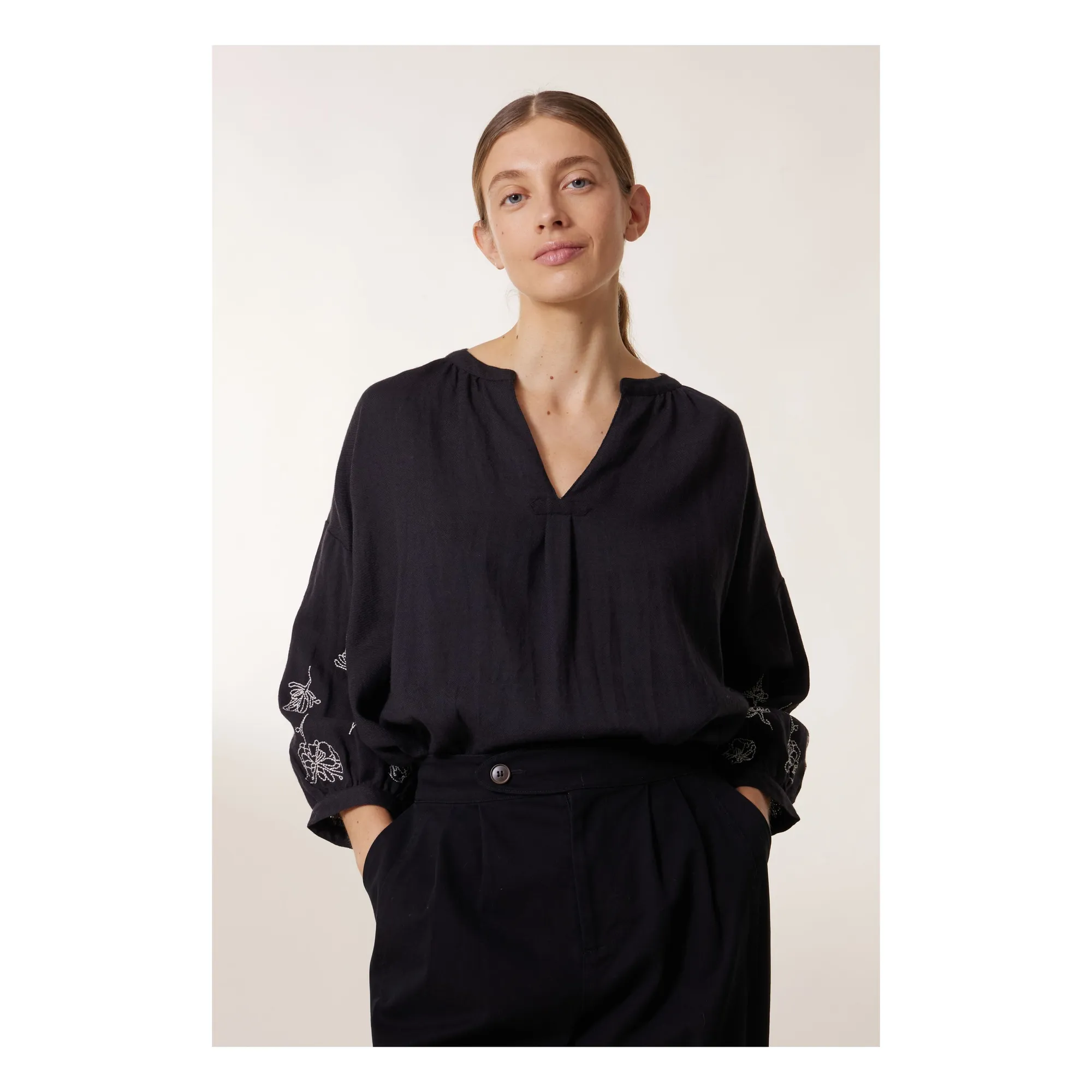 Leon & Harper Carbon Club Laine Blouse