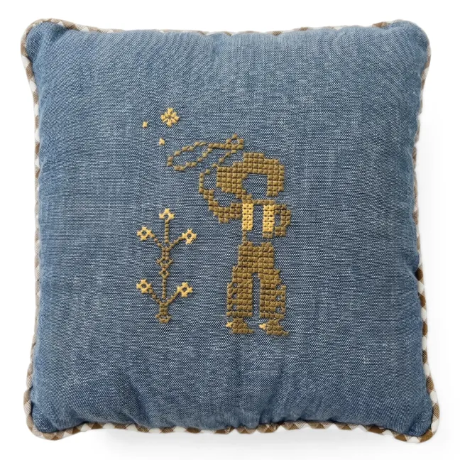 Cowboy Clovis cushion | Blue Chambray