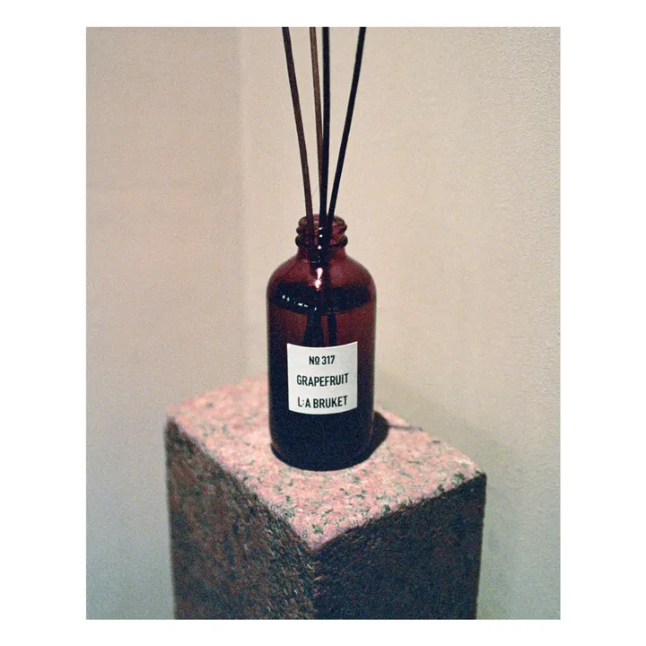Diffuseur pour la maison Grapefruit - 200 ml | Non teinté- Image produit n°1