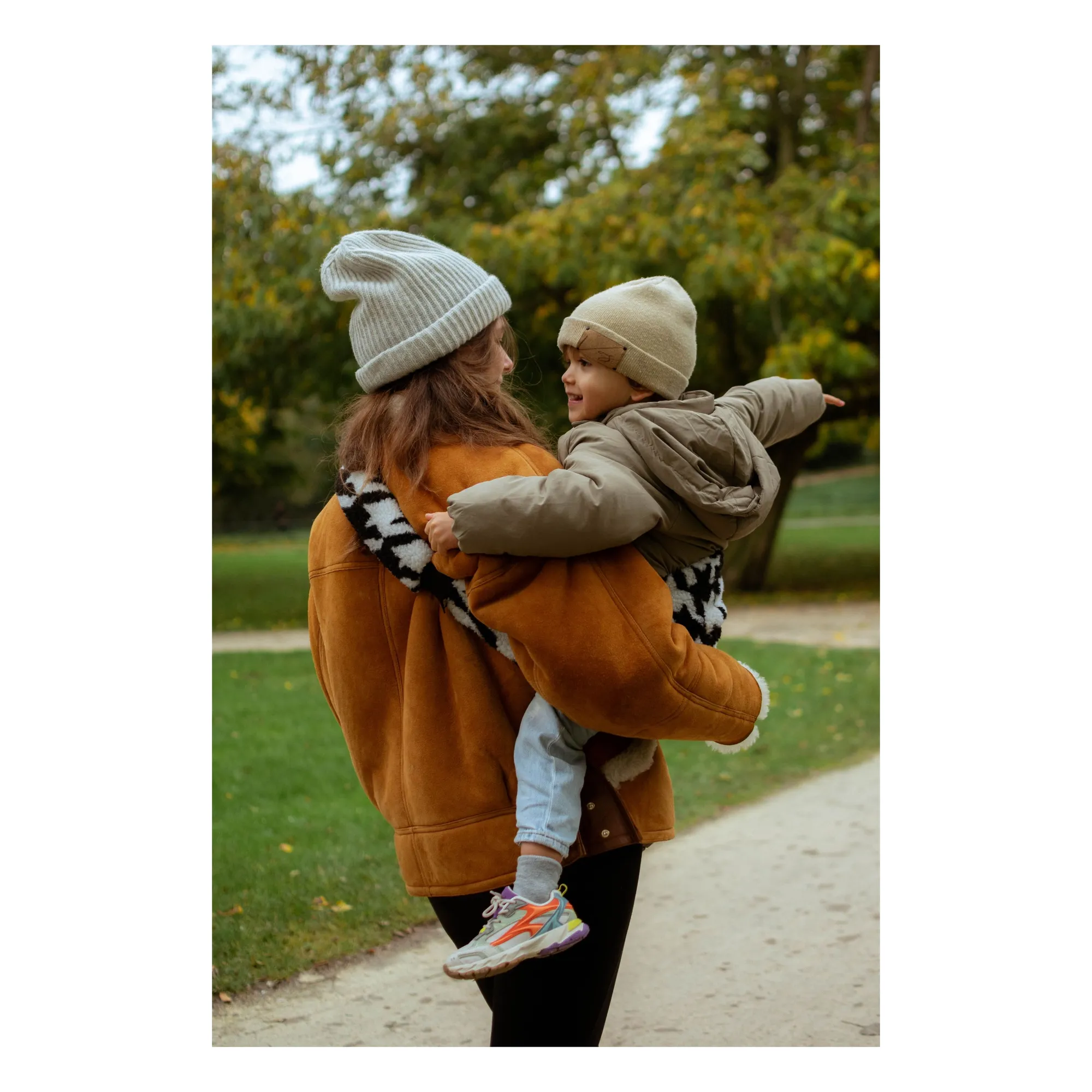 Porte-bébé teddy | Noir/Blanc- Image produit n°1